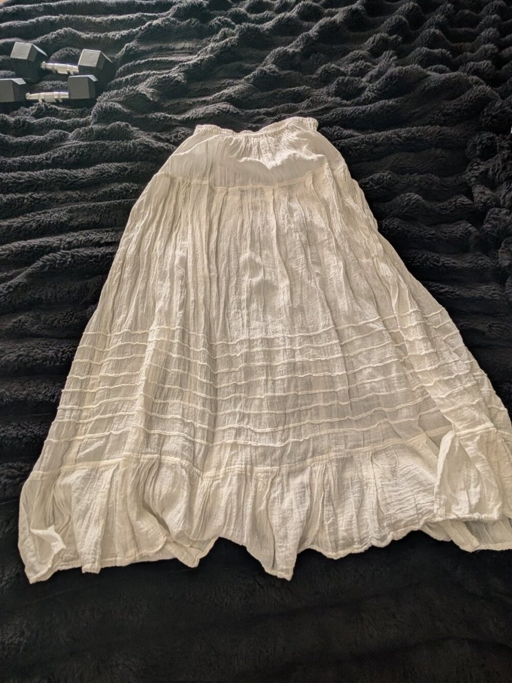 Skirt: White lightweight - slighly sheer Skirt/ Cover Up Skirt  - White - NEW